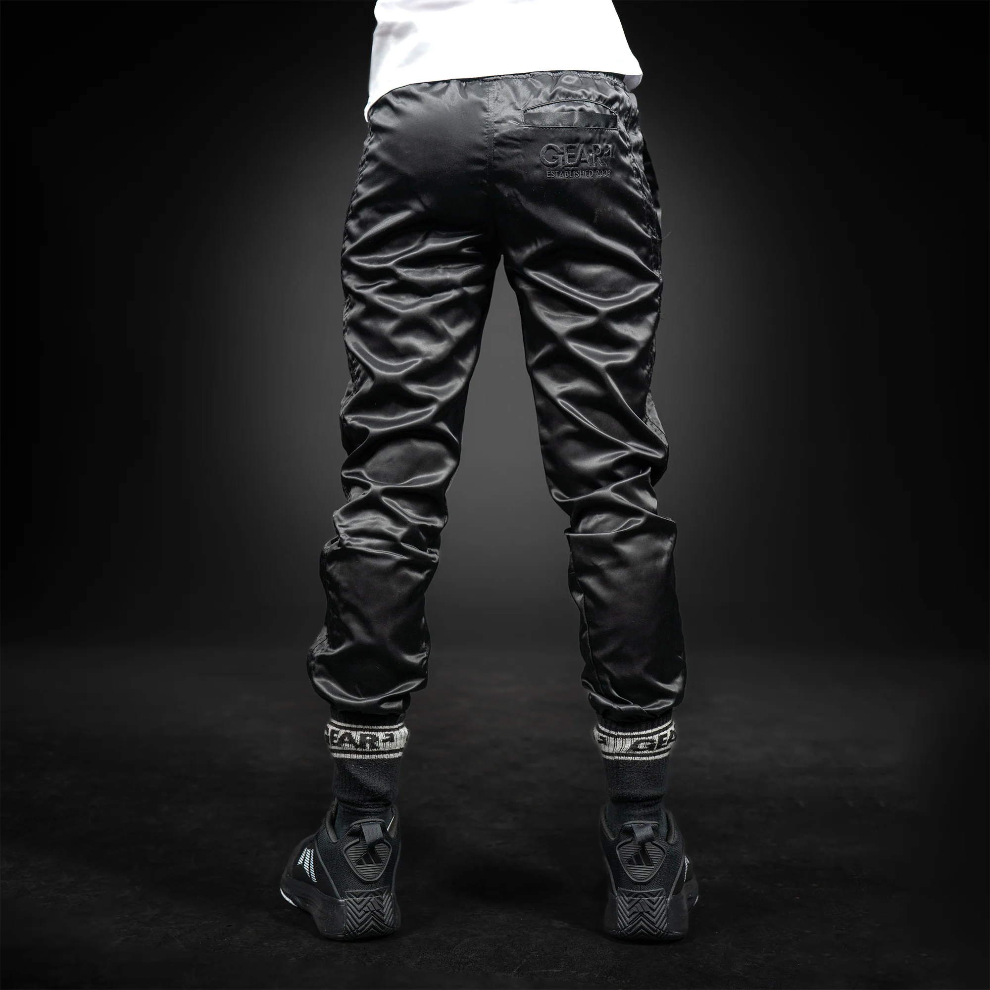 NYLON KINKSTER TRACK PANT BLK - Image 4