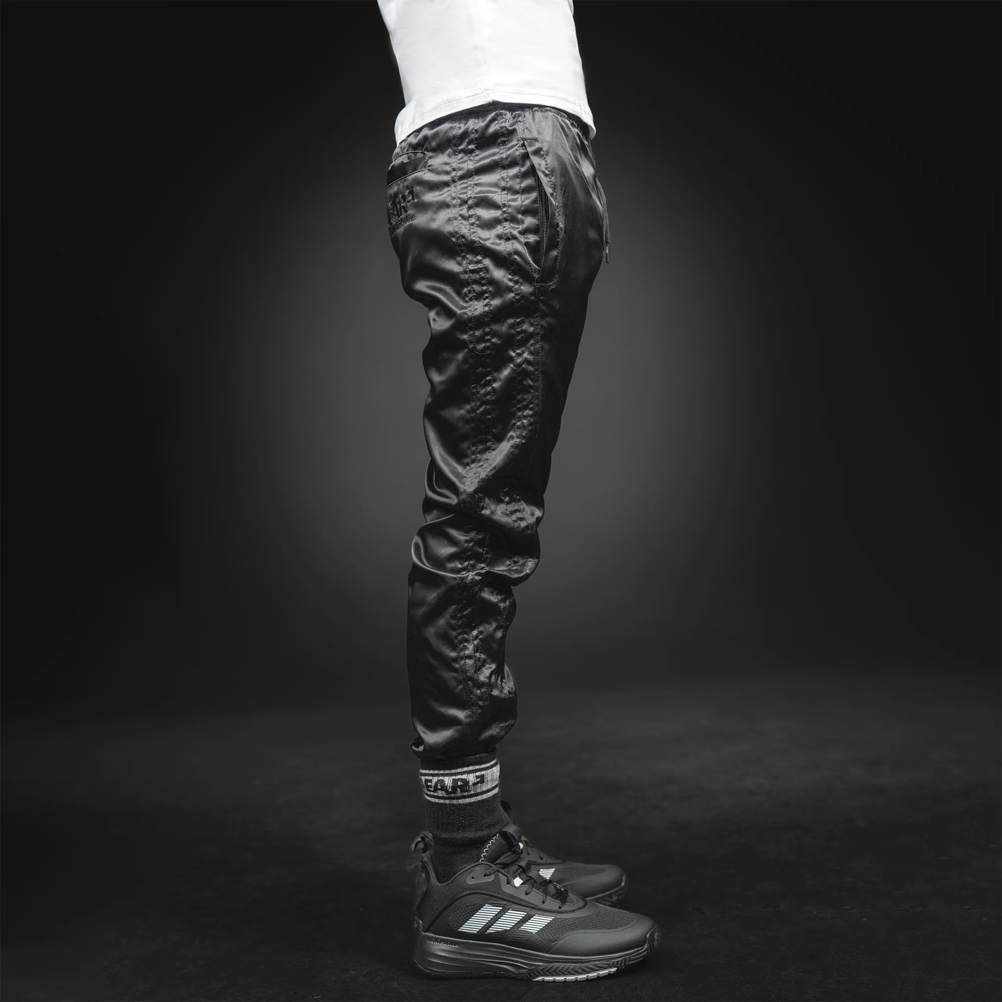 NYLON KINKSTER TRACK PANT BLK - Image 5